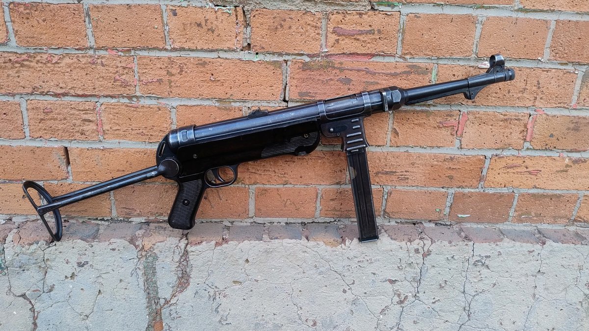 MP40 kal. 9x19 bnz41 Styer - SEMI