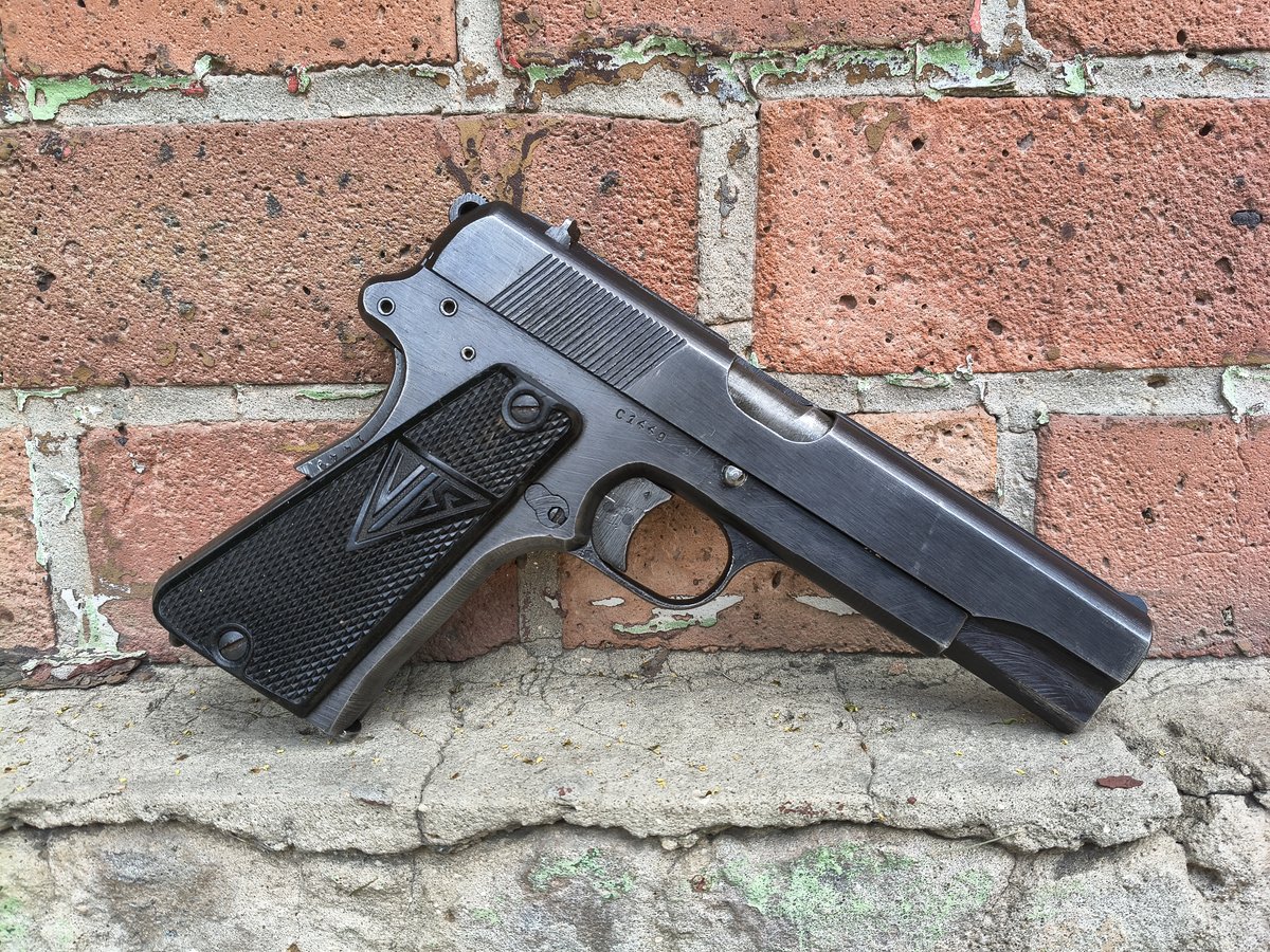 ViS 35 FB Radom P.35(p) kal. 9x19mm przełom 1943/1944r - KOMIS NR 2