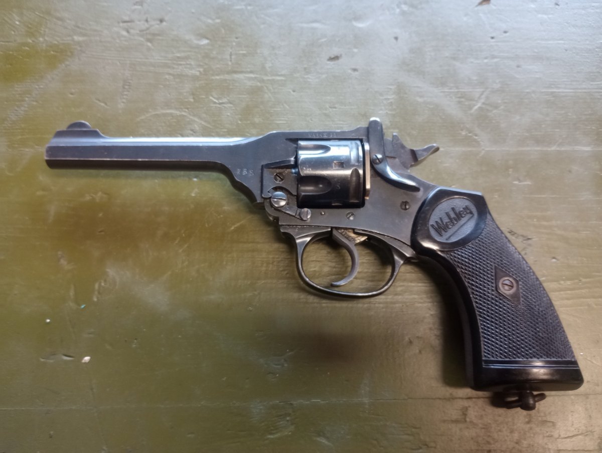 Webley Mark IV kal. 38 S&W nr 4