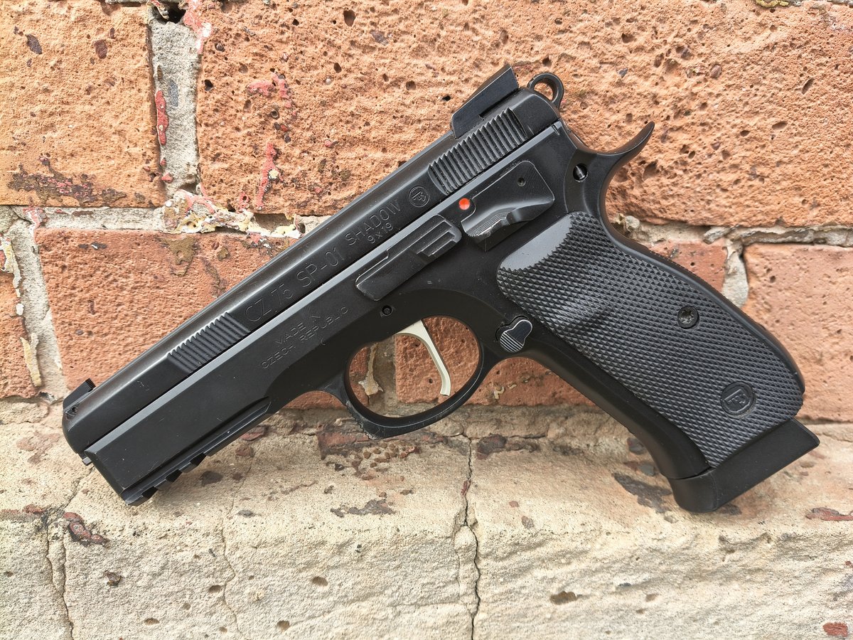 CZ 75 SP-01 Shadow kal. 9x19 2011r - KOMIS