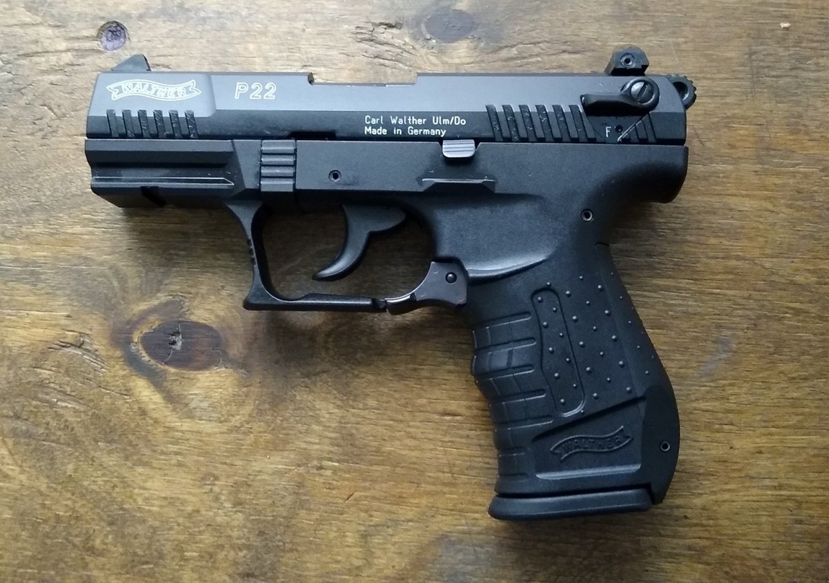 Walther P22