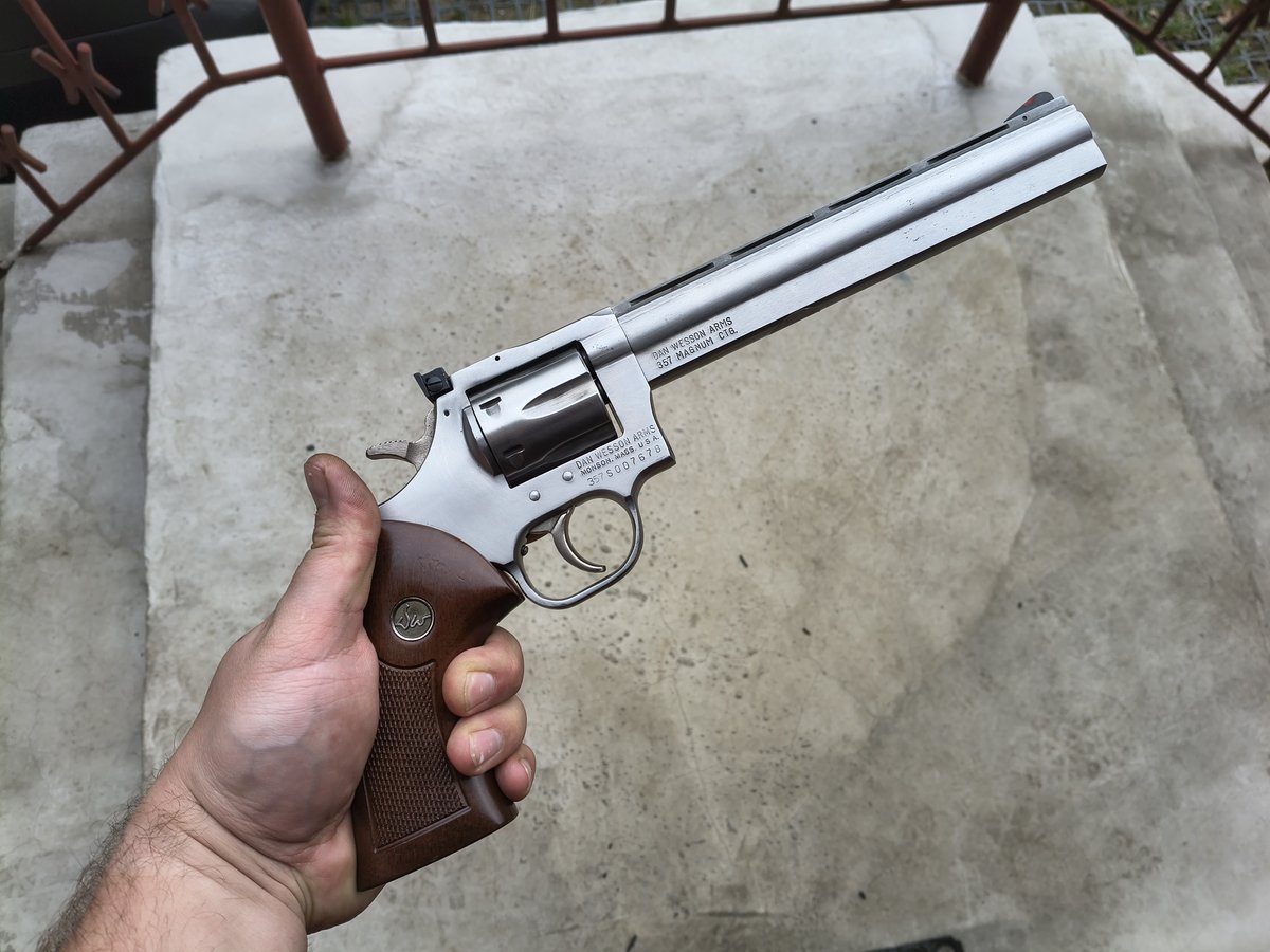 Dan Wesson P715VH kal. 357 Magnum z zestawem luf - KOMIS