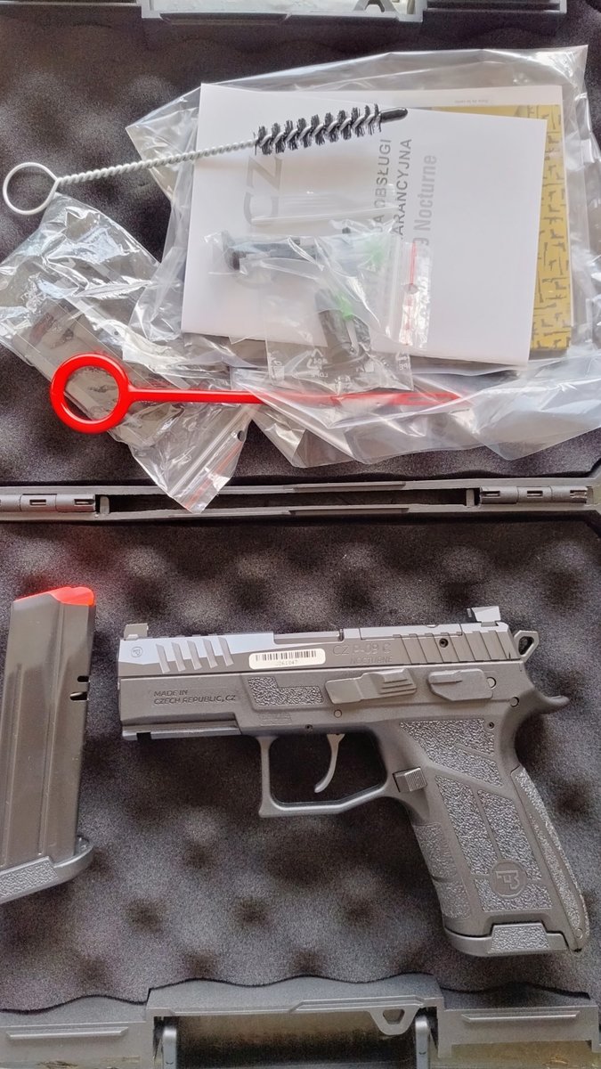 CZ P-09C Nocturne 9x19