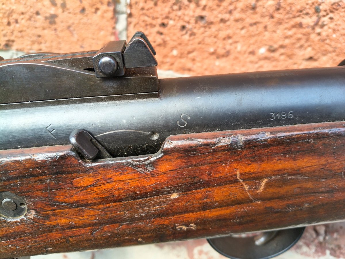 SIG MKMS Neuhausen 9x19