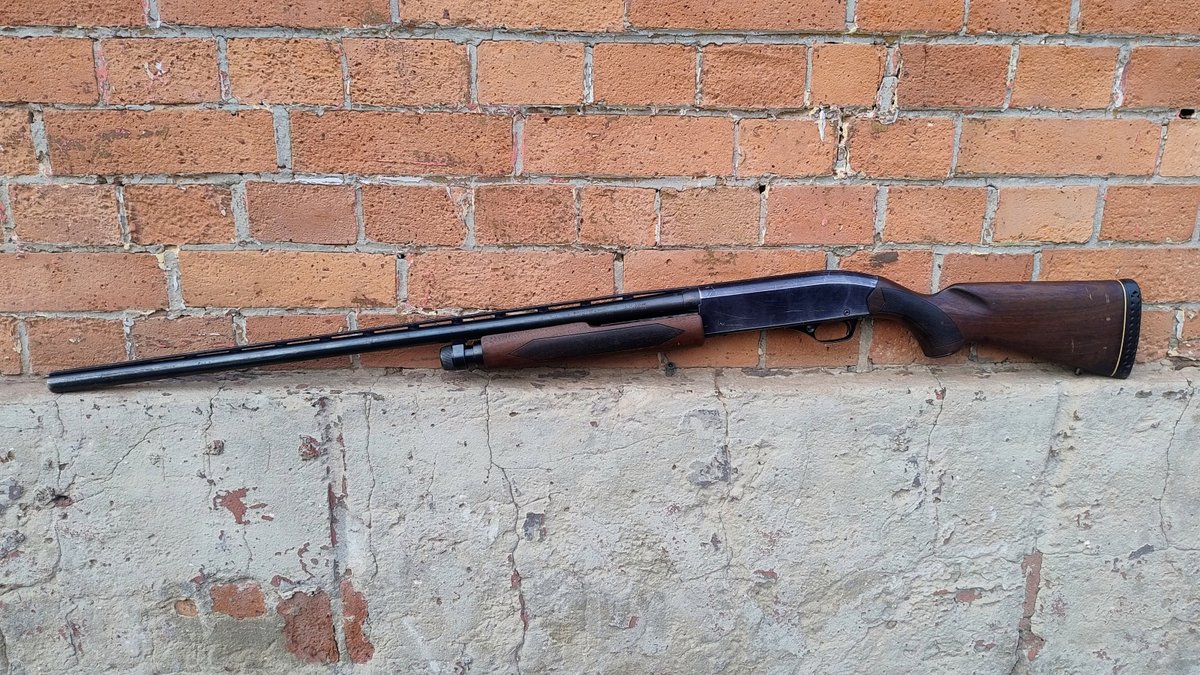 Strzelba samopowtarzalna Winchester 1200 kal. 12/76