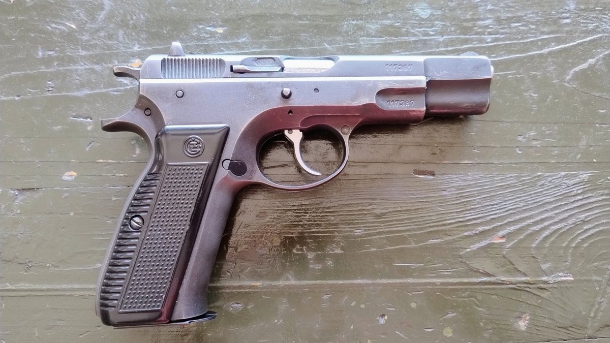 CZ-75 kal. 9x19 - KOMIS