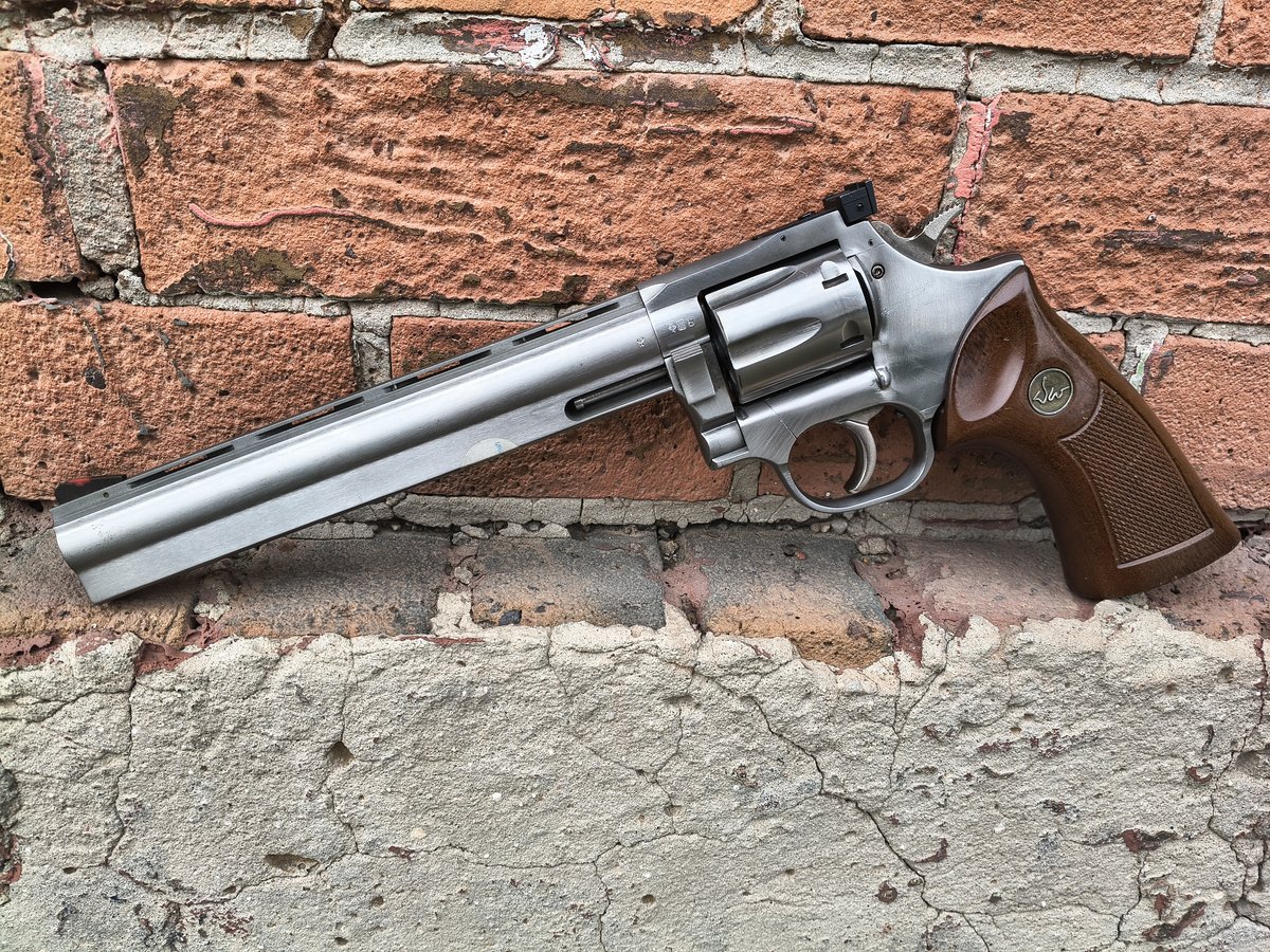 Dan Wesson P715VH kal. 357 Magnum z zestawem luf - KOMIS