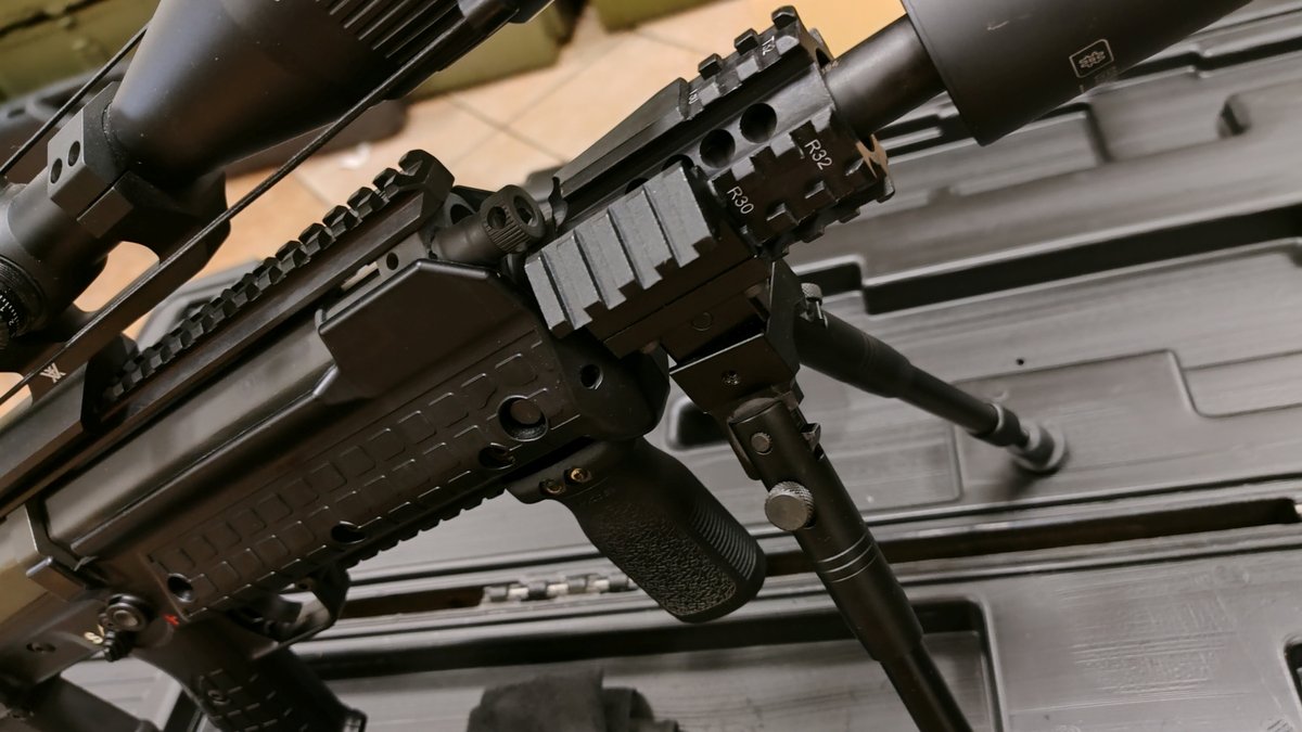 Kel-Tec RFB kal. 308 Win lufa 18" FULL ZESTAW Z OPTYKĄ, DWÓJNOGIEM I TŁUMIKIEM KOMIS- REZERWACJA