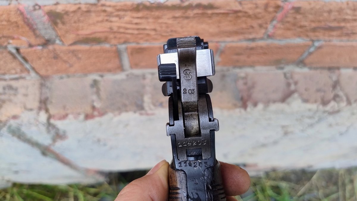 Mauser C96 Rote Neun kal. 9x19 z kaburokolbą