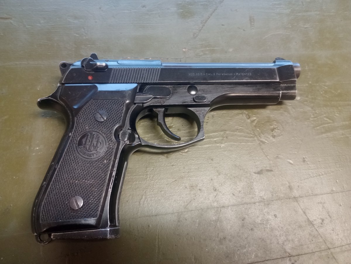 Beretta 92F kal. 9x19 - oryginał Włochy demobil
