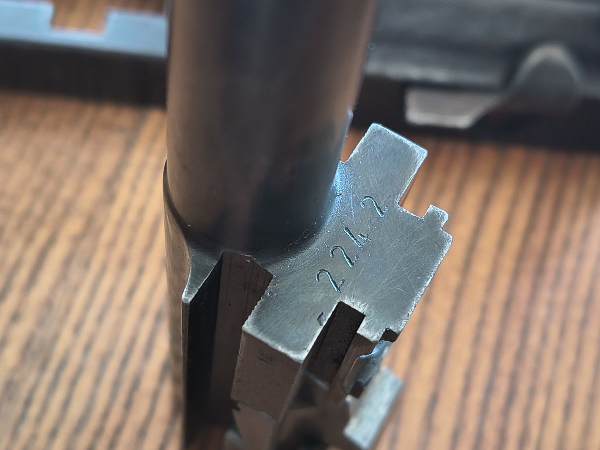 Walther P38 AC41 9x19 - 2 zgodne magazynki - KOMIS