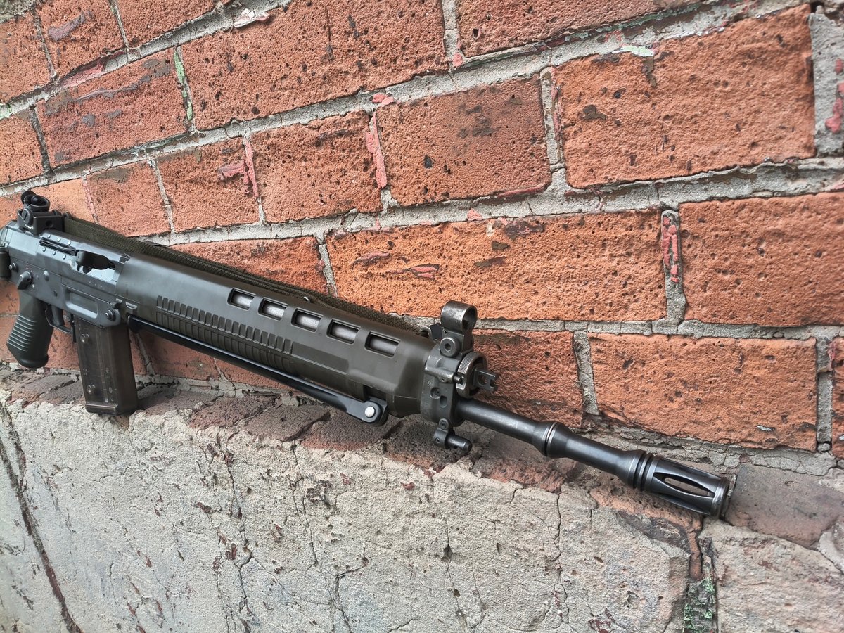SIG SG550 (Strumgewehr 90) kal. 5,56x45