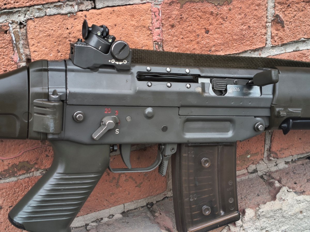 SIG SG550 (Strumgewehr 90) kal. 5,56x45