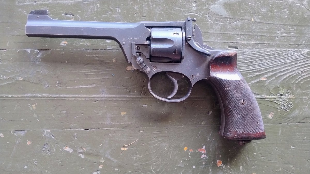 Enfield No2 Mark 1 kal. 38 S&W 1940r -KOMIS