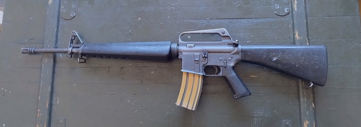 M16A1 kal. 5,56x45mm -KOMIS