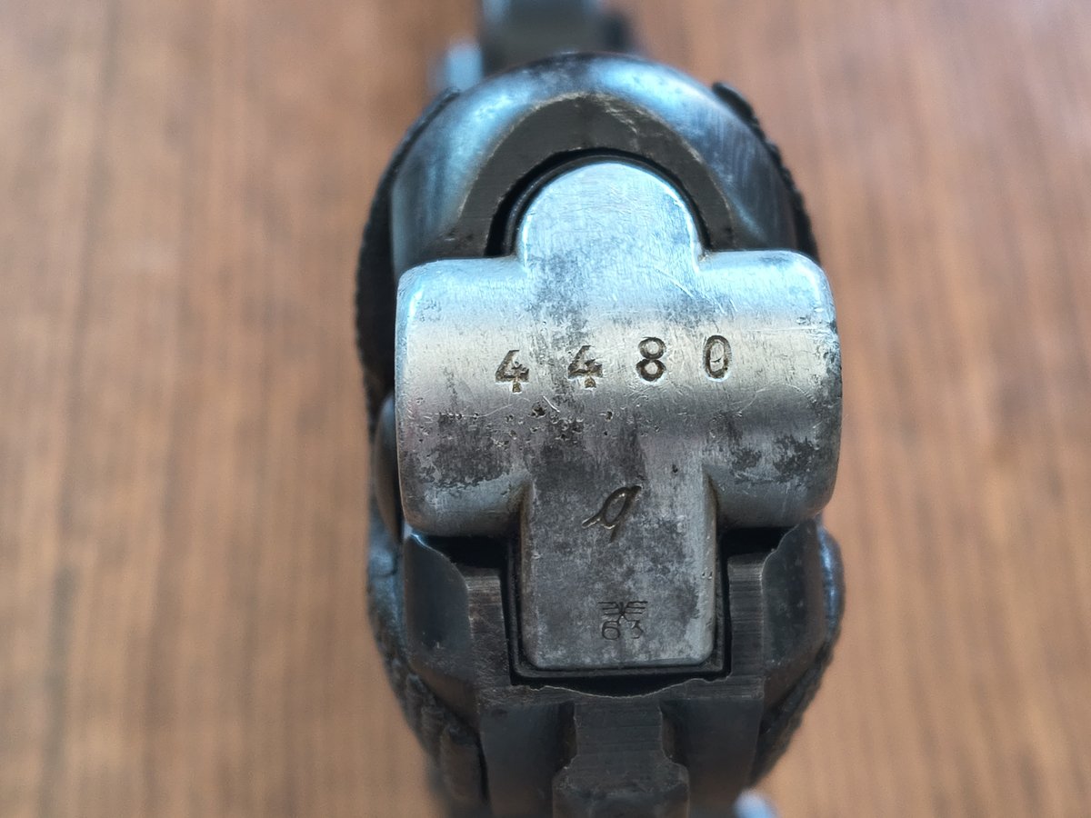 Luger P08 kal. 9x19 Mauser 42 1939r zgodny magazynek- KOMIS