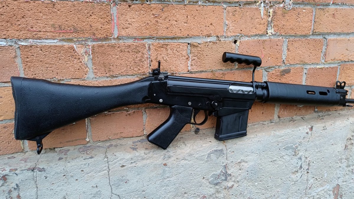 L1A1 - brytyjskie FN FAL kal. 308 Win