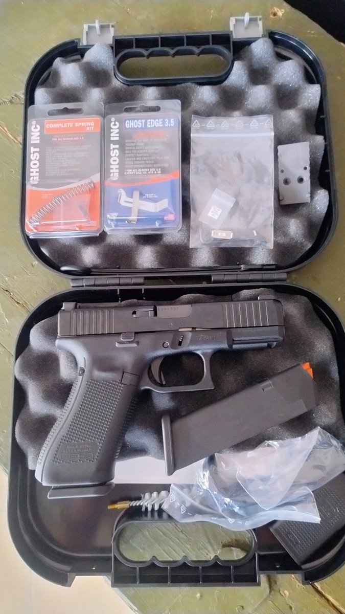 GLOCK 45 MOS FS 9x19 PLUS TRUGLO PLUS GHOST - NIEUŻYWANY - KOMIS -