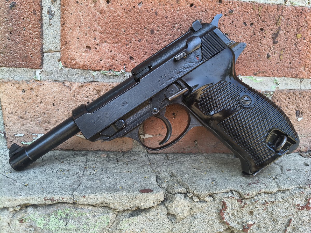 Walther P38 cyq Spreewerk 9x19 Marzec 1945 - KOMIS