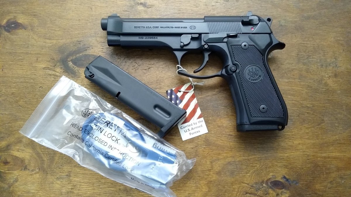 Beretta M9